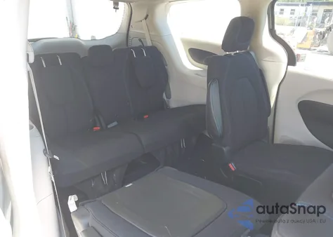 2021 Chrysler Pacifica Touring Awd z USA, uszkodzony, nr VIN 2C4RC3FG7MR514668